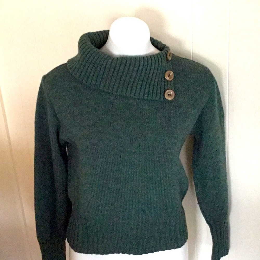 Green wool Berretti long sleeve sweater